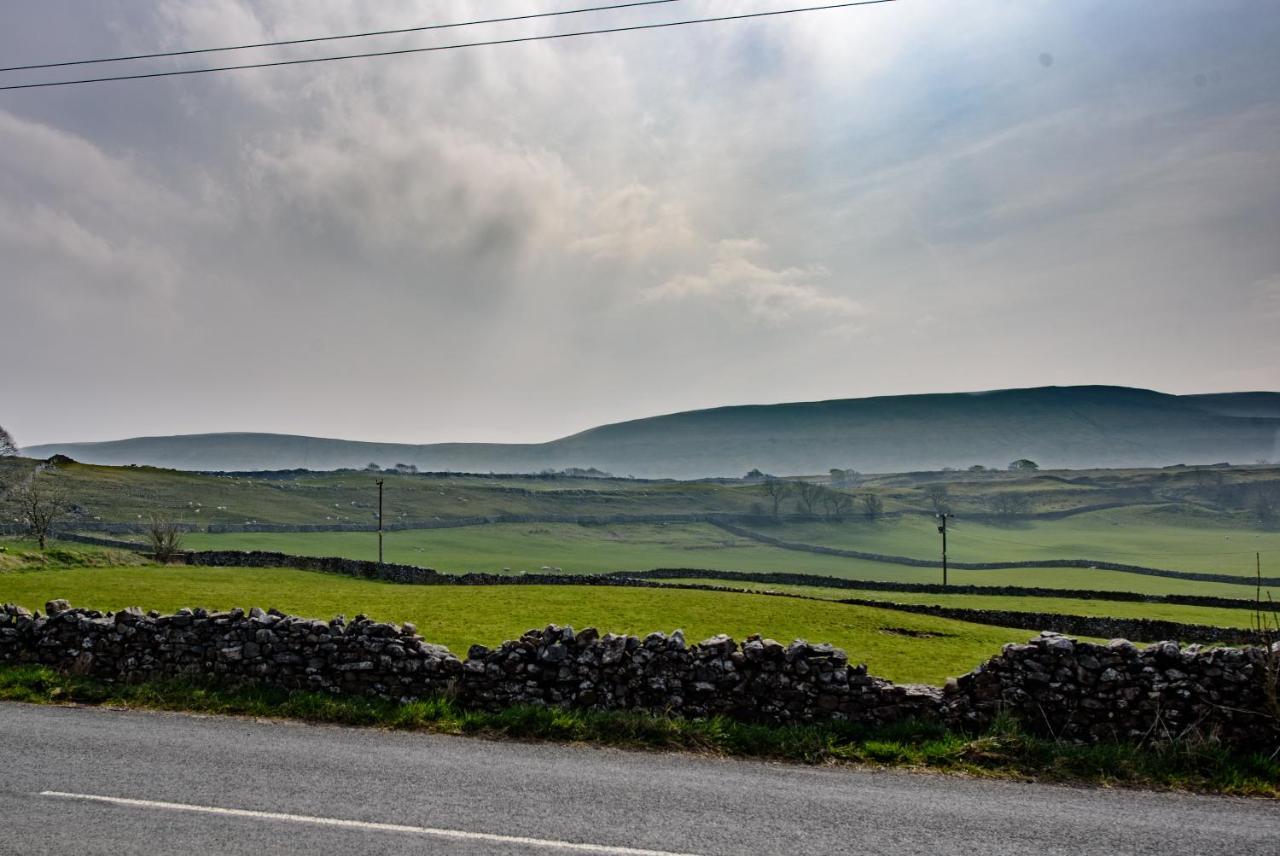 Old School House - Yorkshire Three Peaks Challenge Weathercote Exterior foto